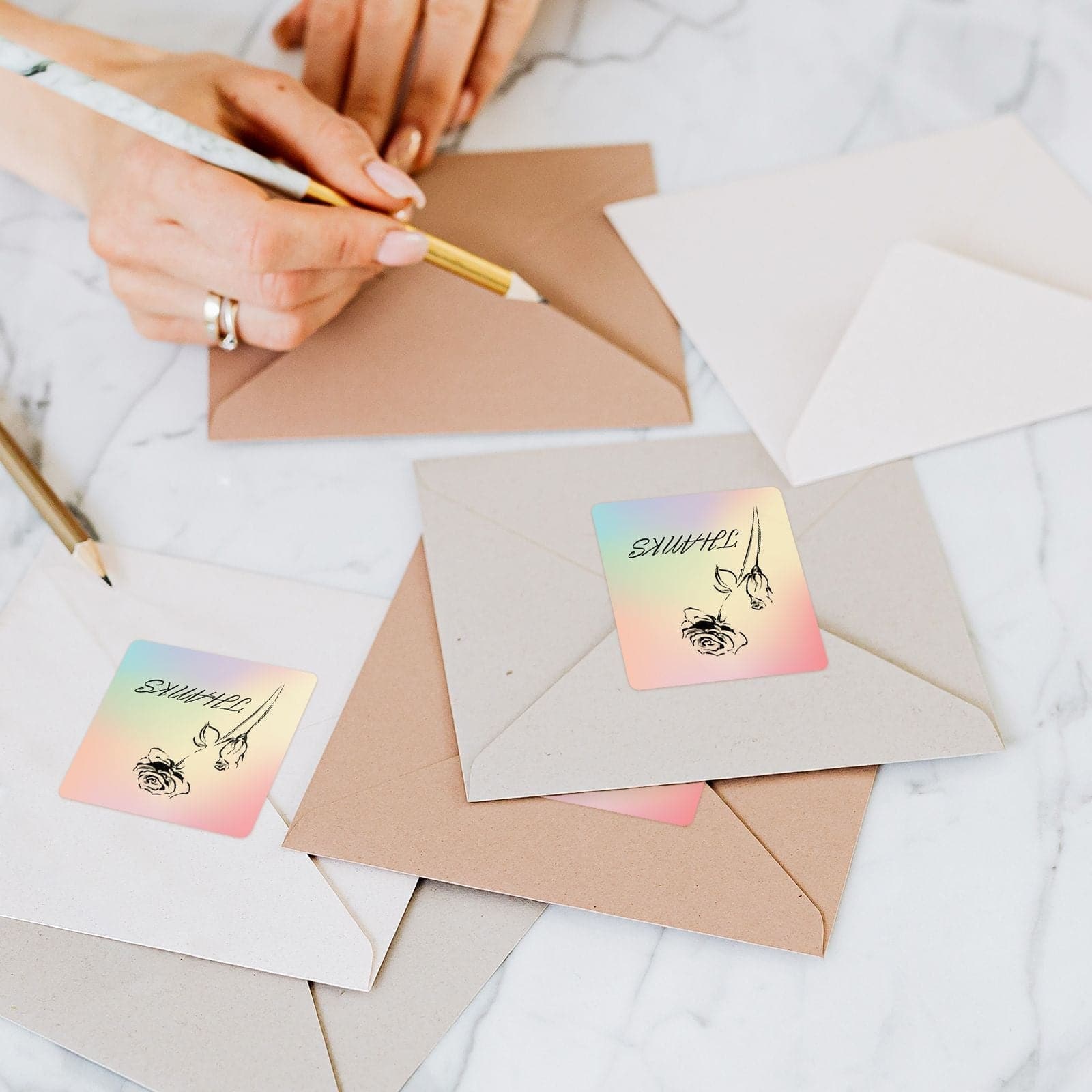 MUNBYN square thermal labels are also great for organizing files, folders, envelopes, and other documents.