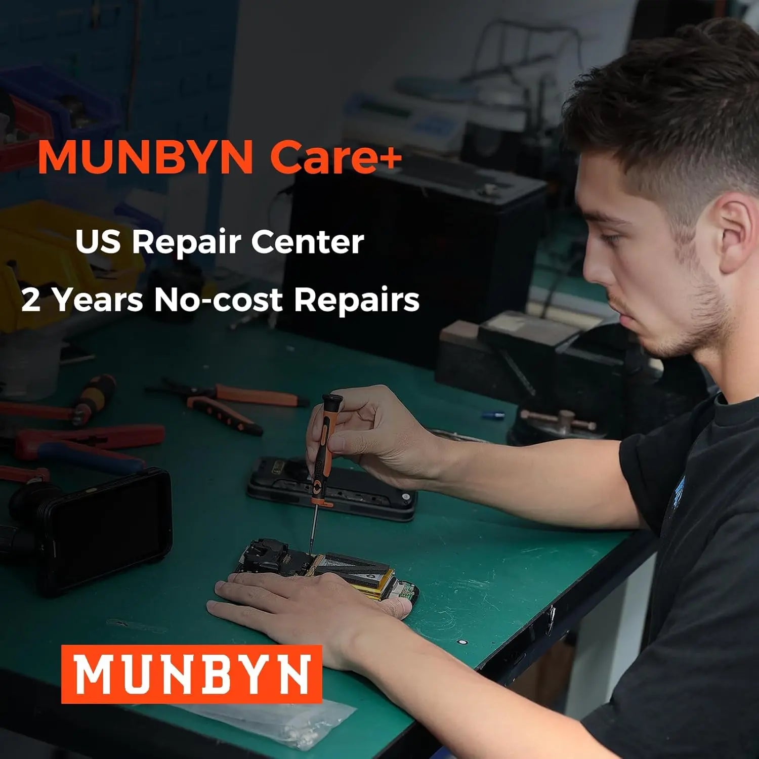 MUNBYN CA IPDA101P barcode scanner with ergonomic design, scanning barcodes on products and packaging.